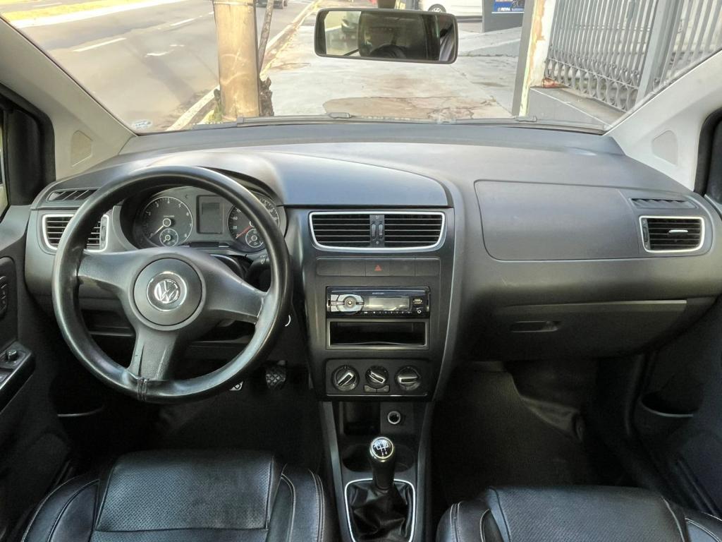 VOLKSWAGEN Fox - Foto