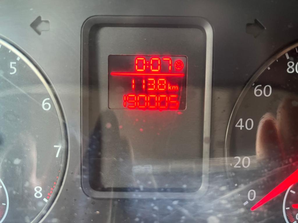 VOLKSWAGEN Fox - Foto
