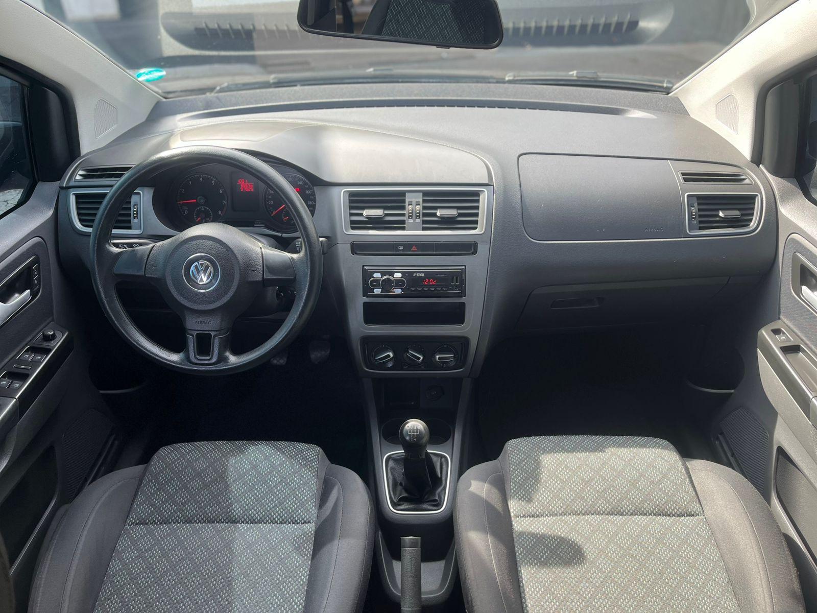 VOLKSWAGEN Fox - Foto