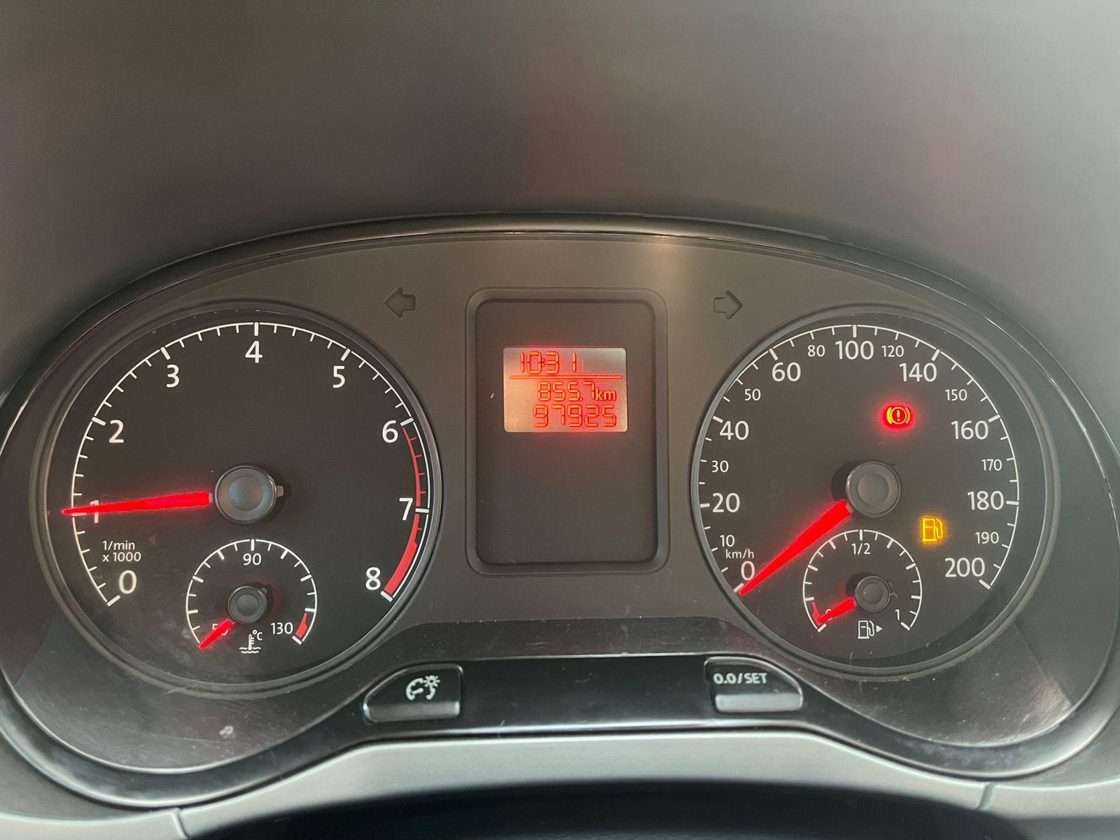 VOLKSWAGEN Fox - Foto