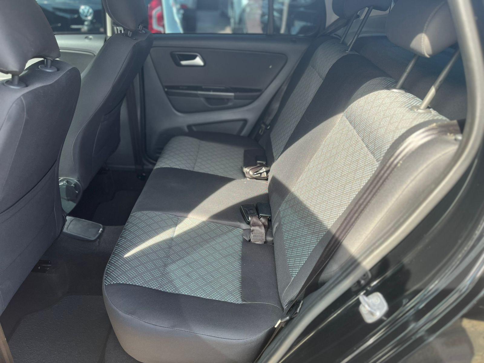 VOLKSWAGEN Fox - Foto