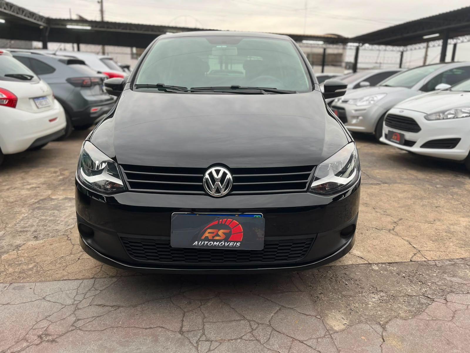 VOLKSWAGEN Fox - Foto