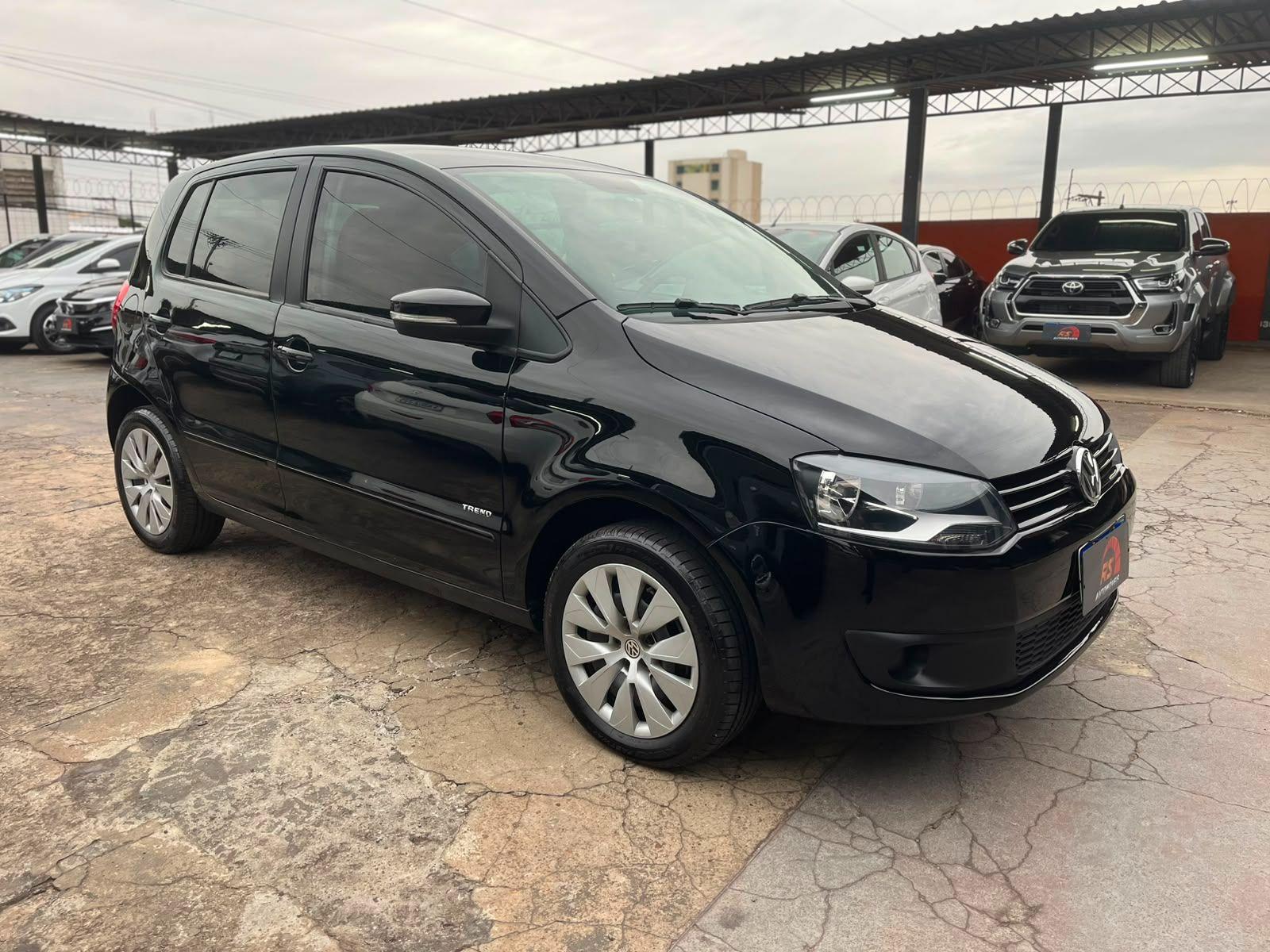 VOLKSWAGEN Fox - Foto