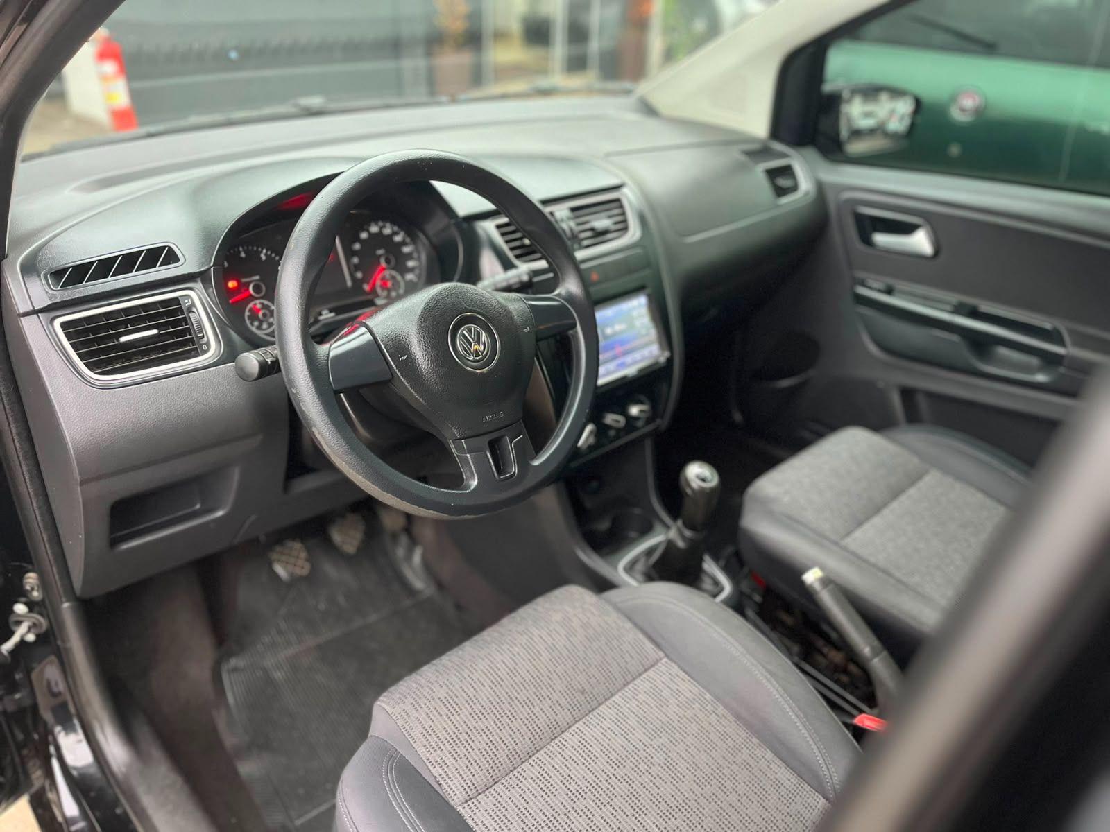 VOLKSWAGEN Fox - Foto