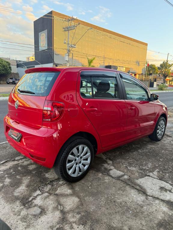 VOLKSWAGEN Fox - Foto
