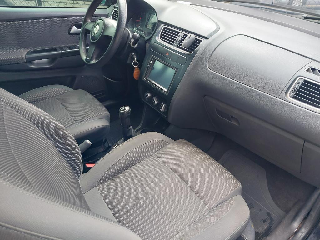 VOLKSWAGEN Fox - Foto