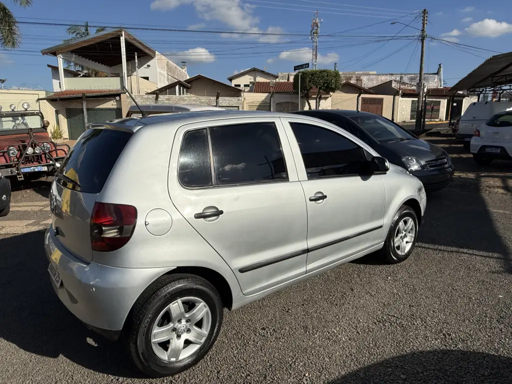 VOLKSWAGEN Fox - Foto