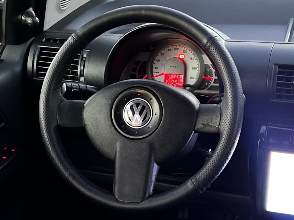 VOLKSWAGEN Fox - Foto