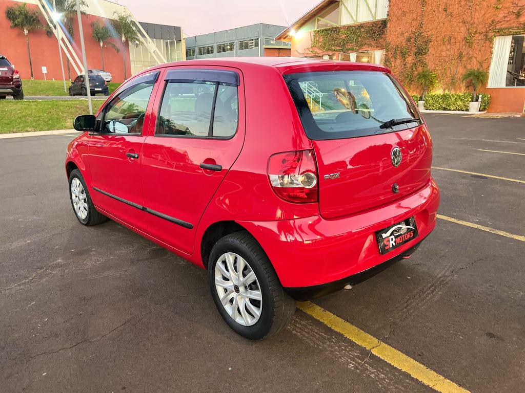 VOLKSWAGEN Fox - Foto