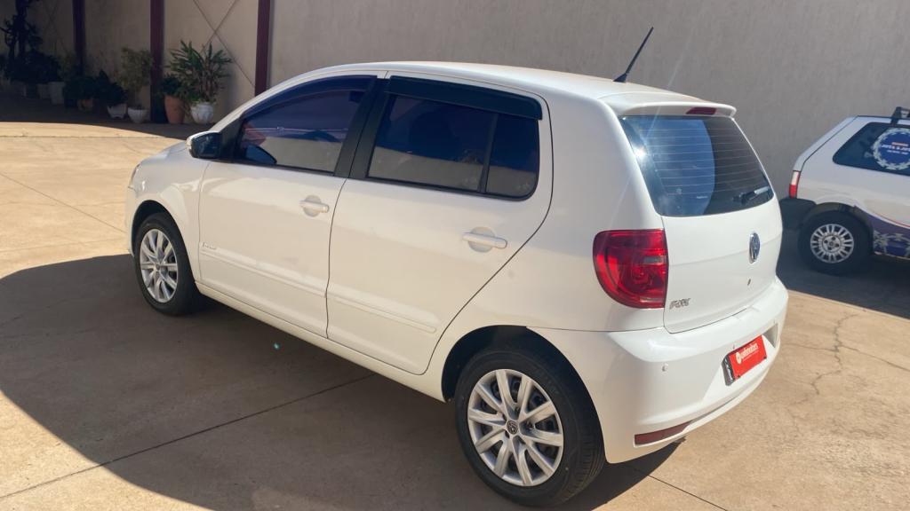 VOLKSWAGEN Fox - Foto