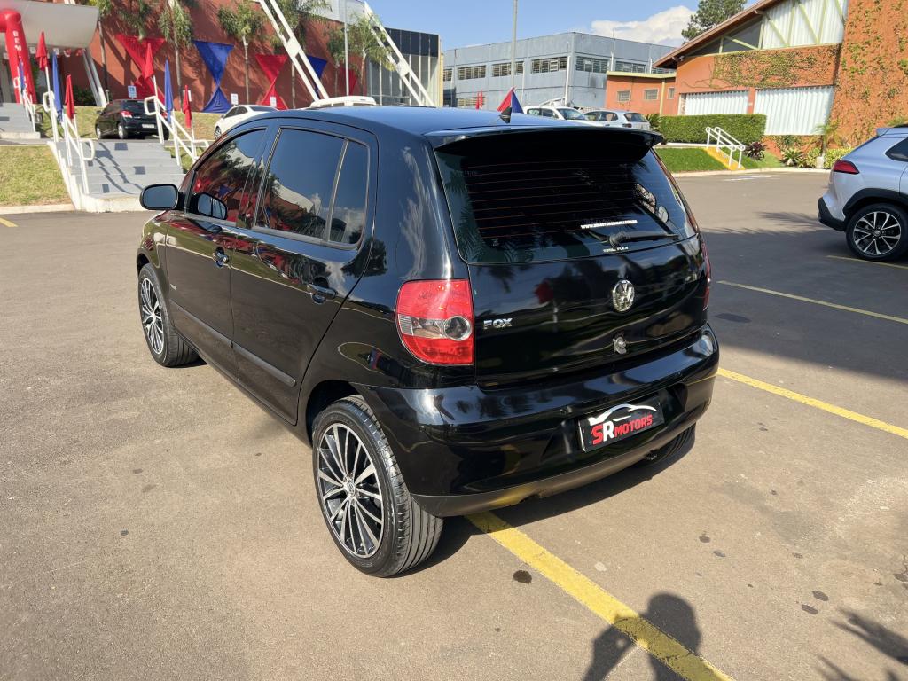 VOLKSWAGEN Fox - Foto