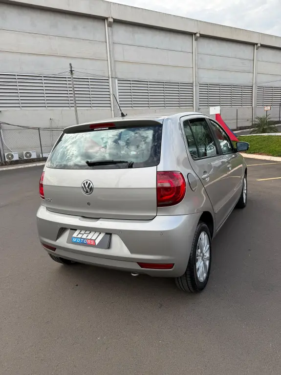 VOLKSWAGEN Fox - Foto