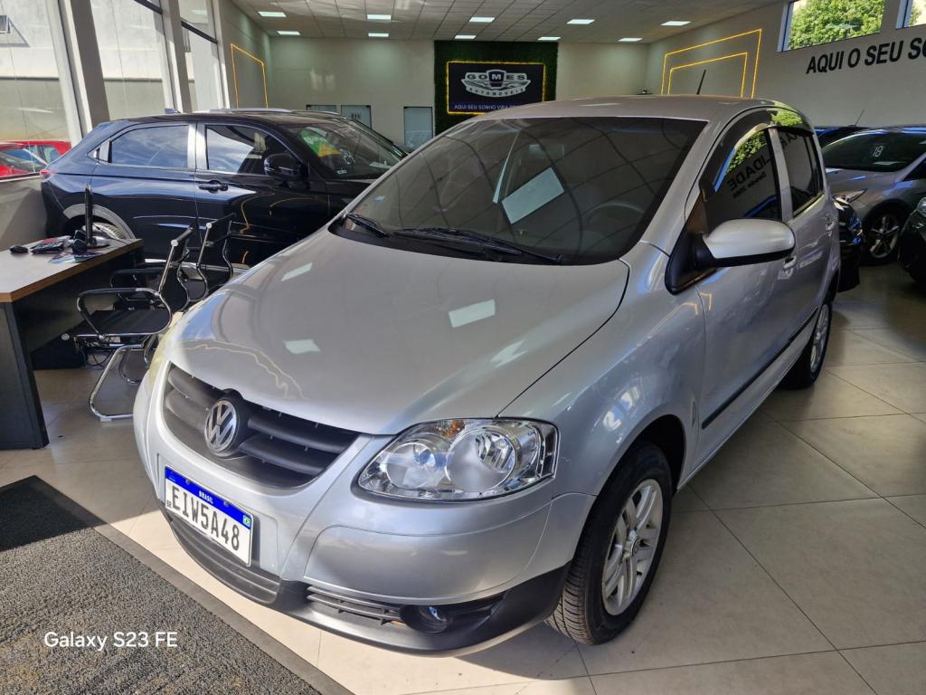 VOLKSWAGEN Fox - Foto
