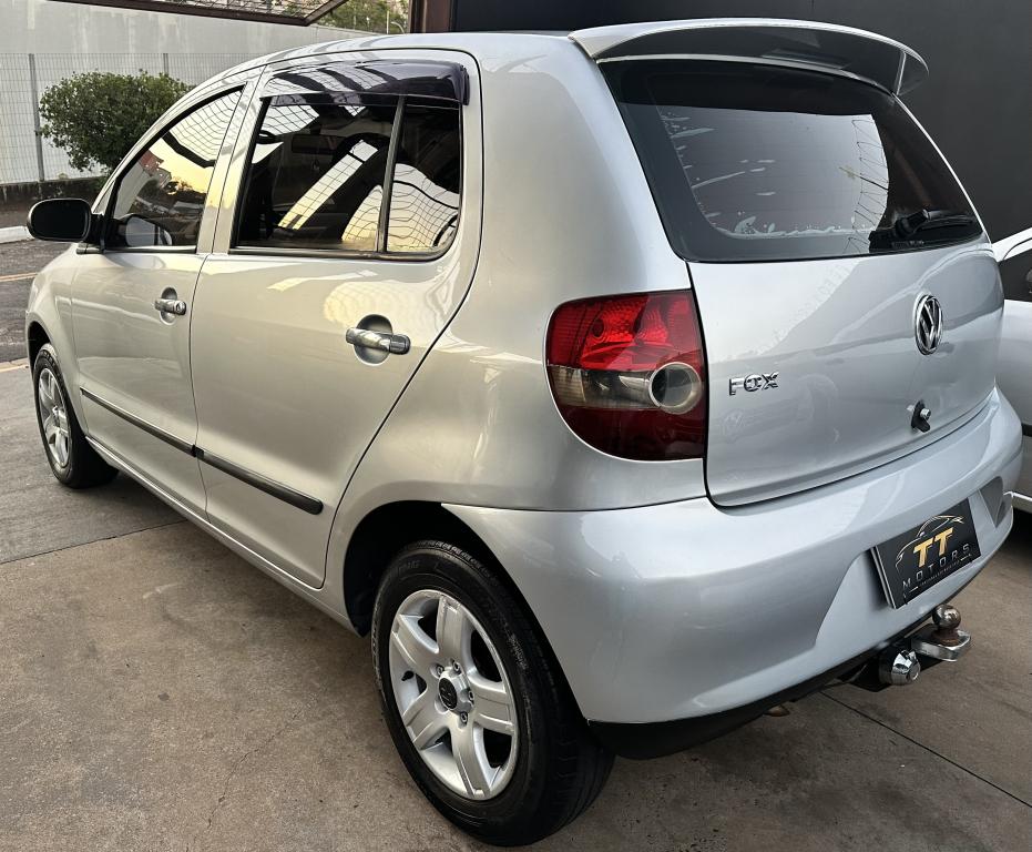 VOLKSWAGEN Fox - Foto