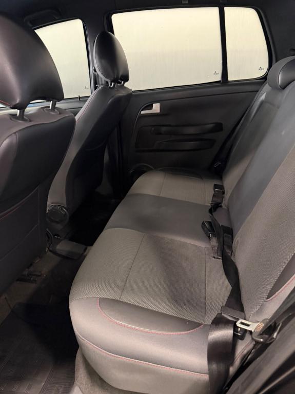 VOLKSWAGEN Fox - Foto