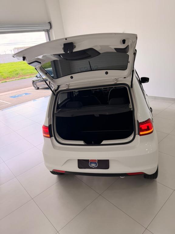 VOLKSWAGEN Fox - Foto
