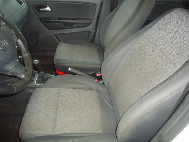 VOLKSWAGEN Fox - Foto