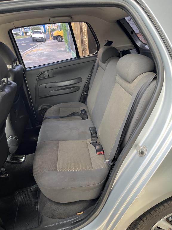 VOLKSWAGEN Fox - Foto