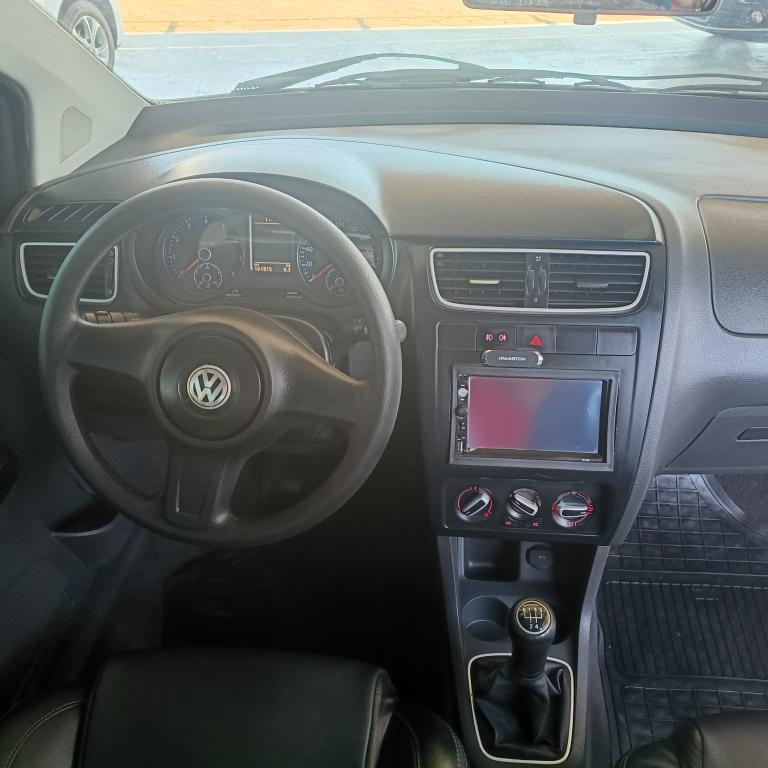 VOLKSWAGEN Fox - Foto