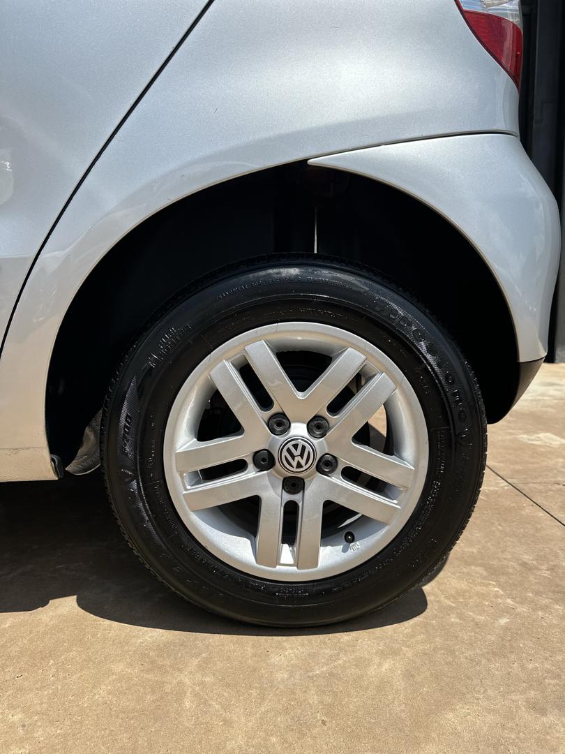 VOLKSWAGEN Fox - Foto