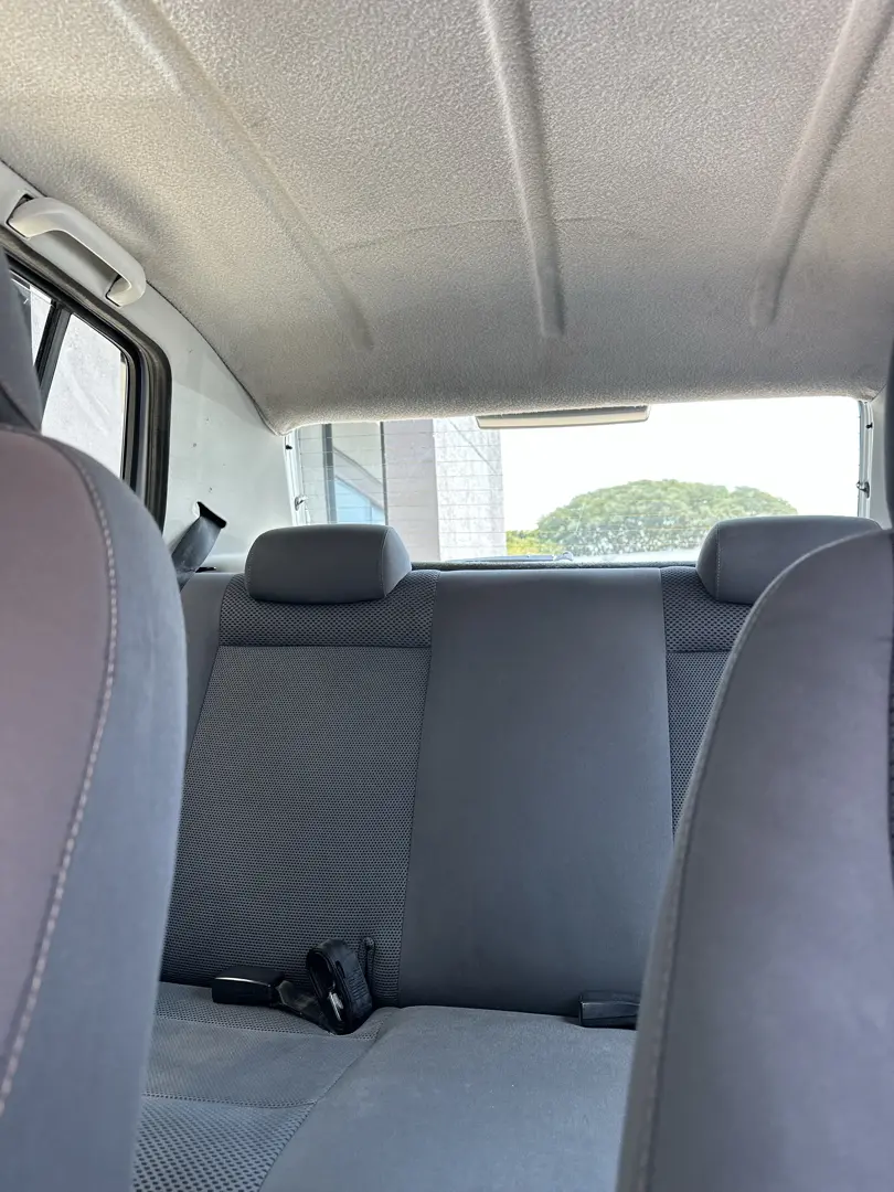VOLKSWAGEN Fox - Foto