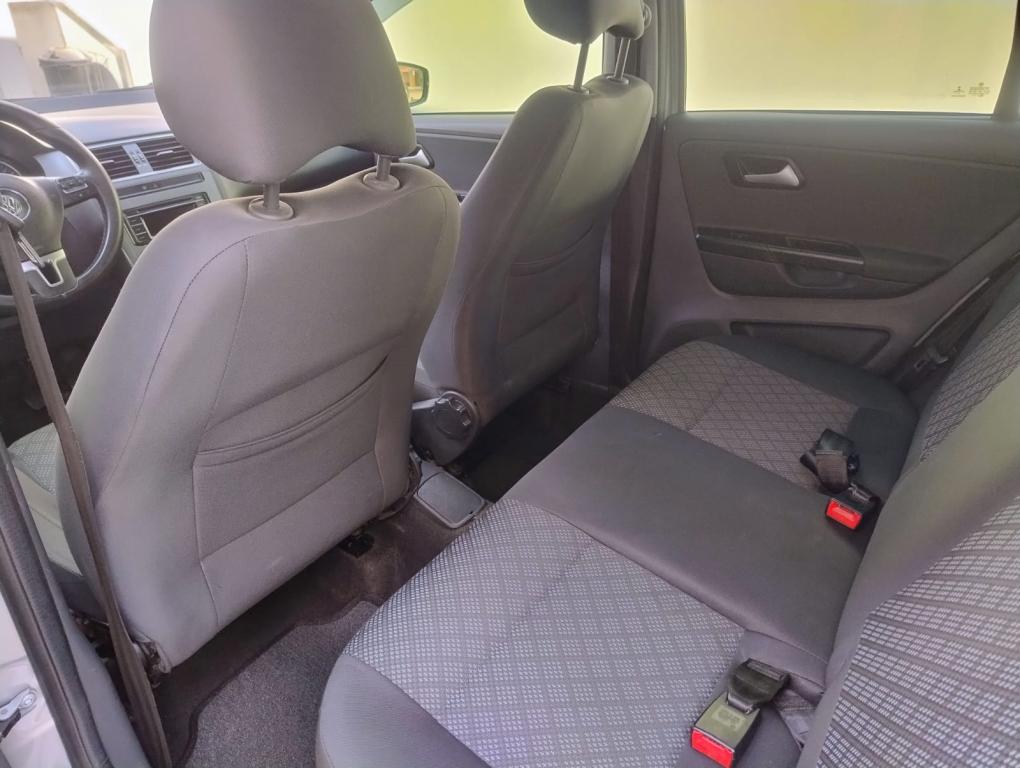 VOLKSWAGEN Fox - Foto