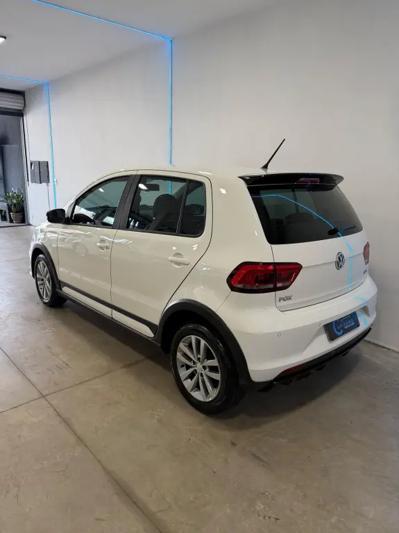 VOLKSWAGEN Fox - Foto