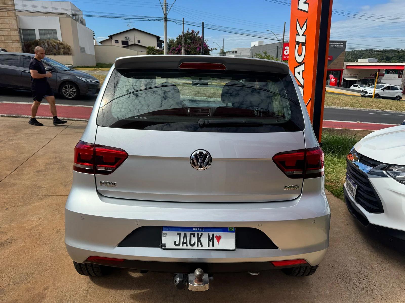 VOLKSWAGEN Fox - Foto