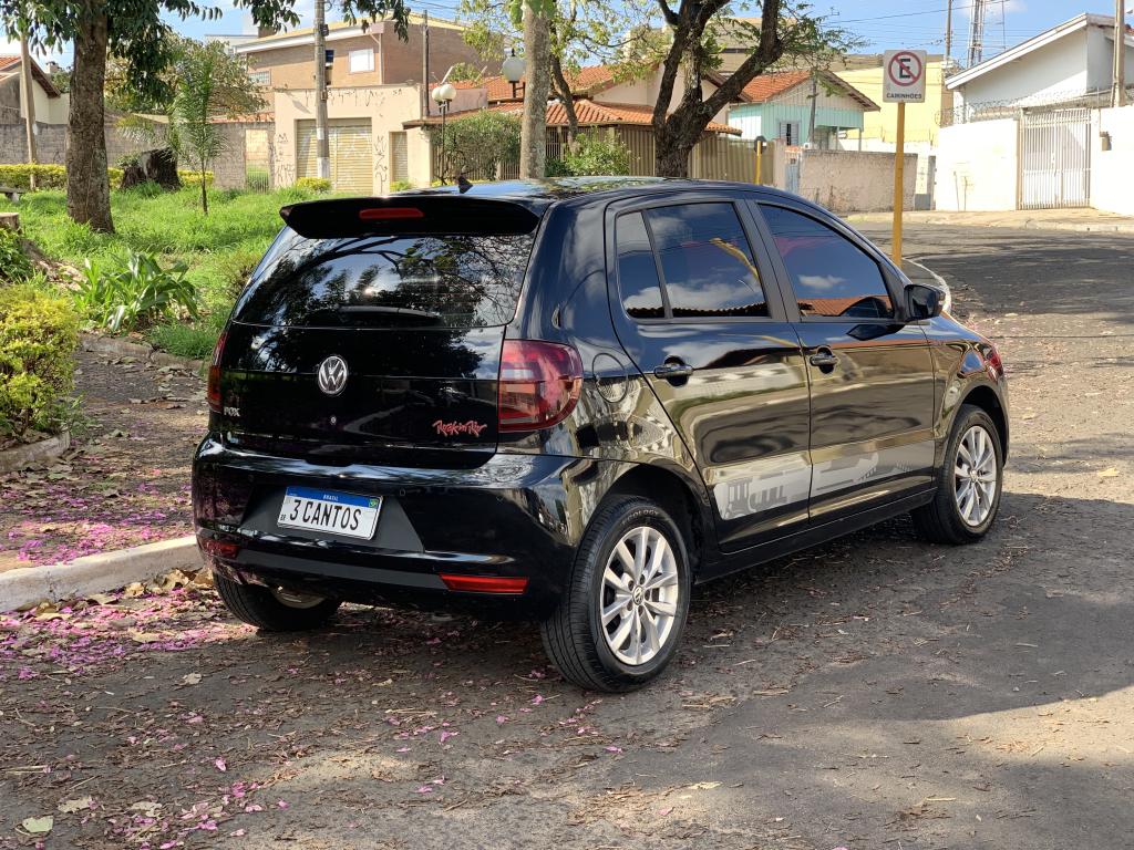 VOLKSWAGEN Fox - Foto