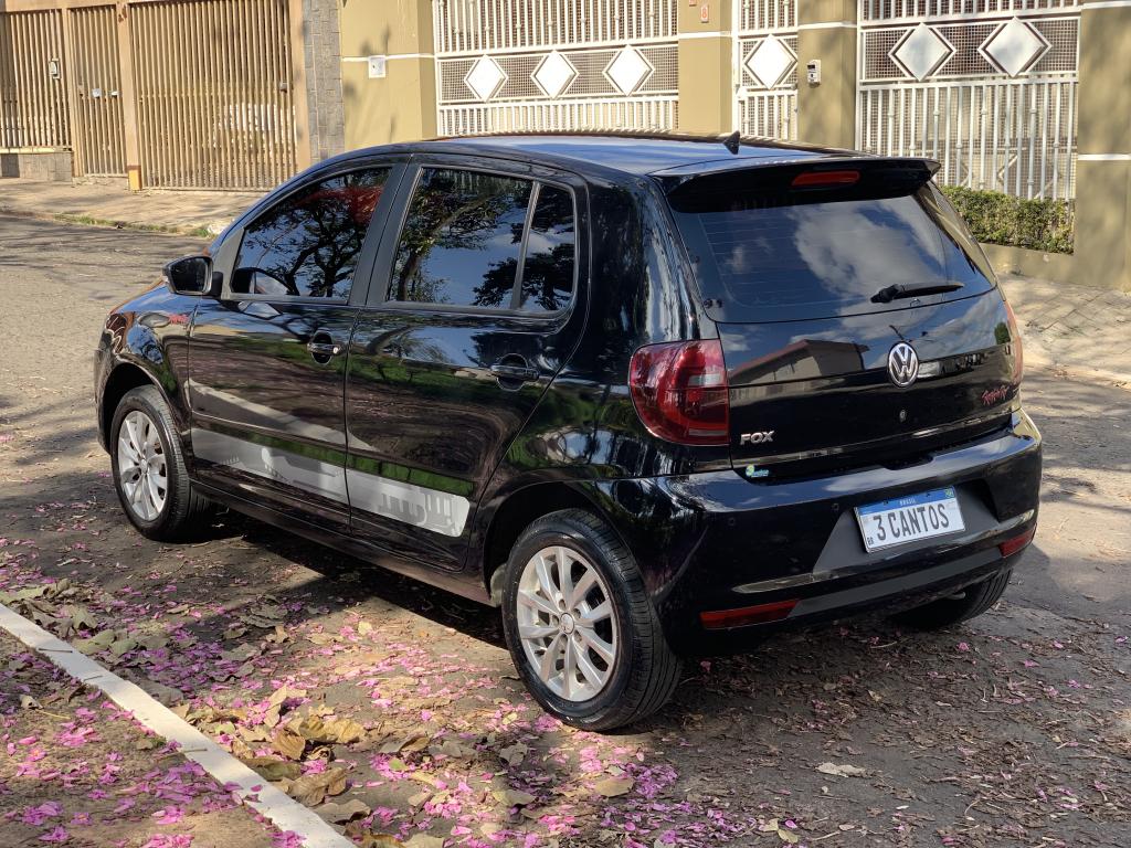 VOLKSWAGEN Fox - Foto