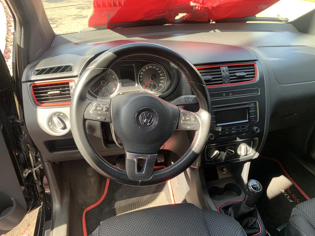 VOLKSWAGEN Fox - Foto