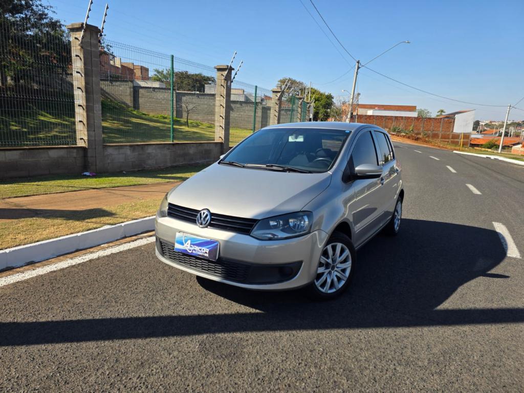 VOLKSWAGEN Fox - Foto