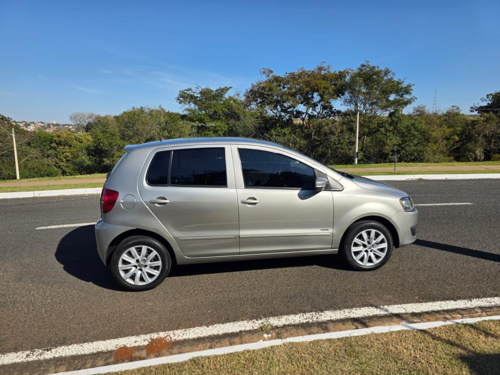 VOLKSWAGEN Fox - Foto