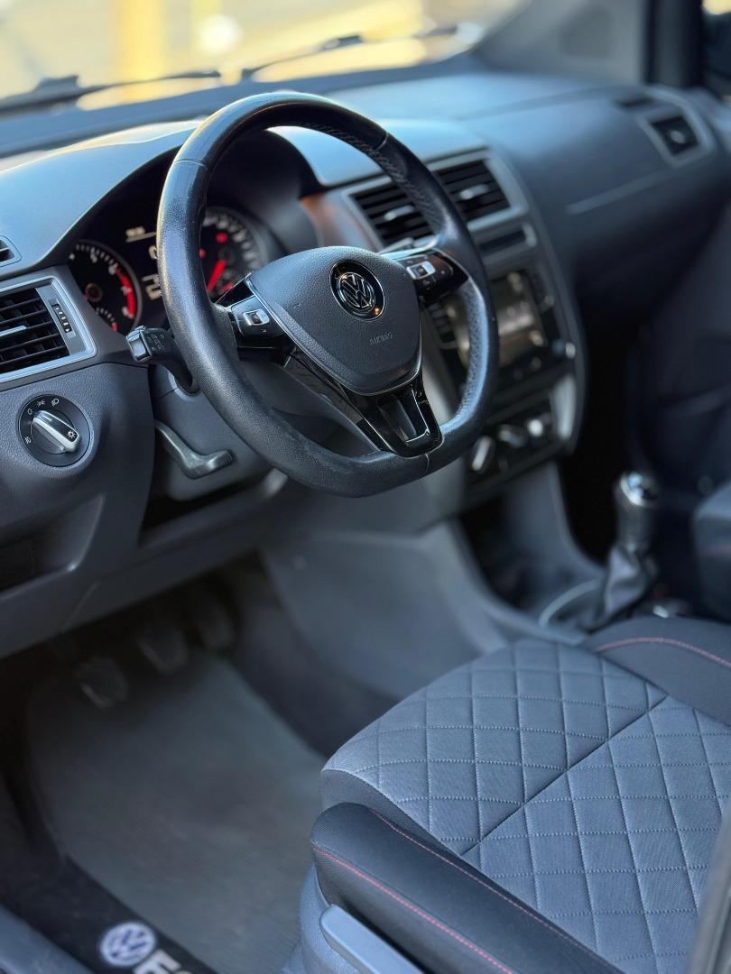 VOLKSWAGEN Fox - Foto