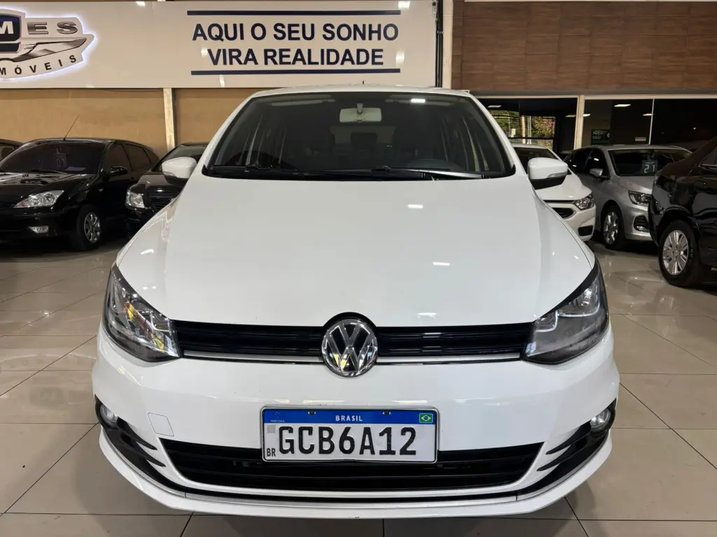 VOLKSWAGEN Fox - Foto