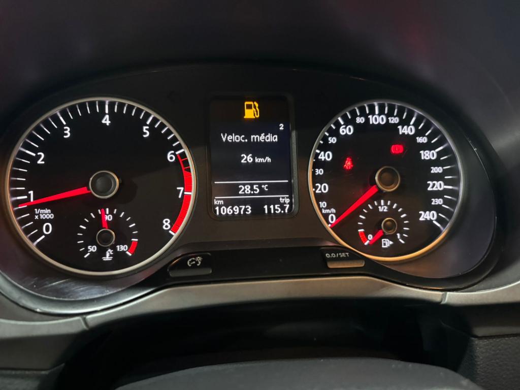 VOLKSWAGEN Fox - Foto