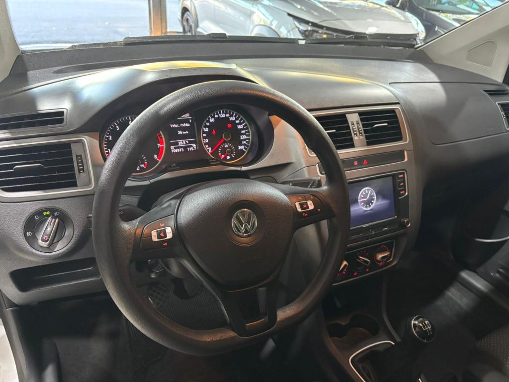 VOLKSWAGEN Fox - Foto