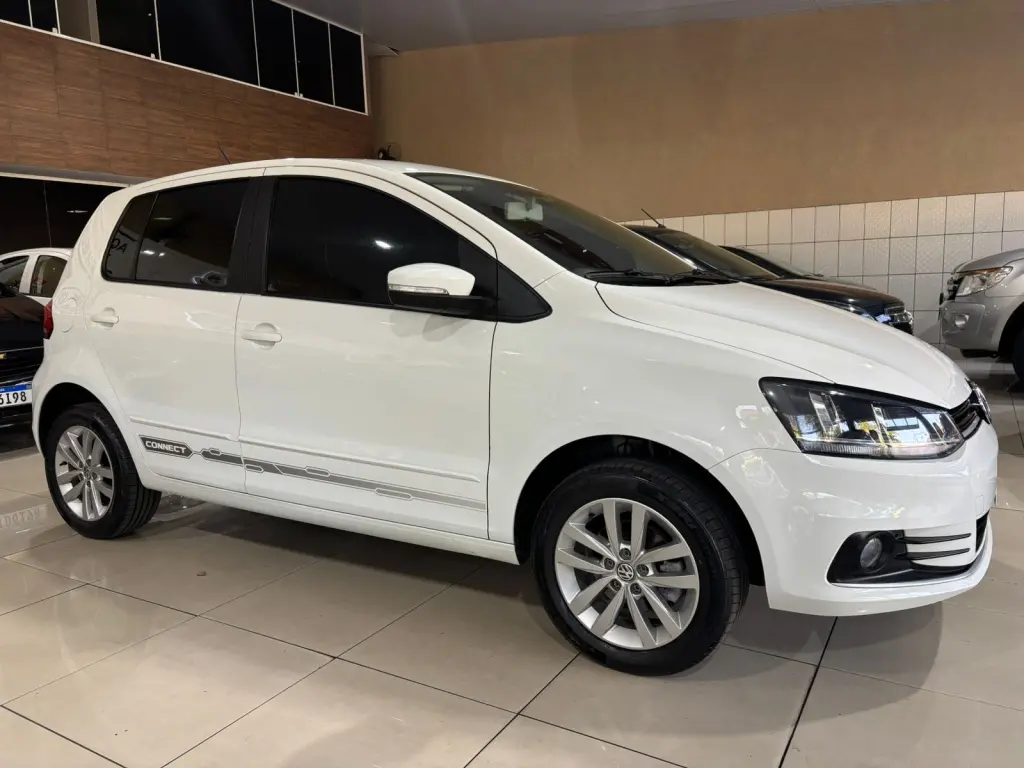 VOLKSWAGEN Fox - Foto