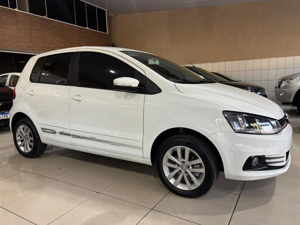 VOLKSWAGEN Fox - Foto