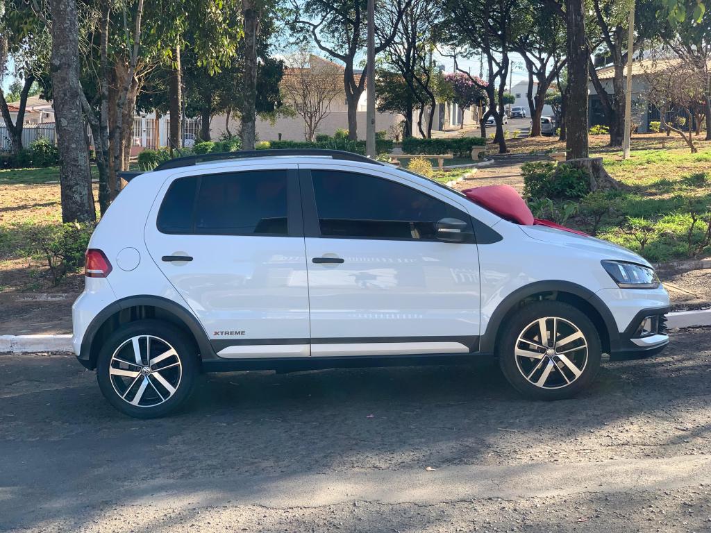 VOLKSWAGEN Fox - Foto