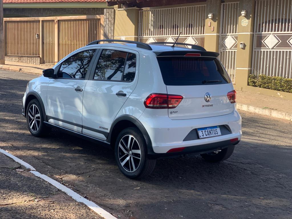 VOLKSWAGEN Fox - Foto