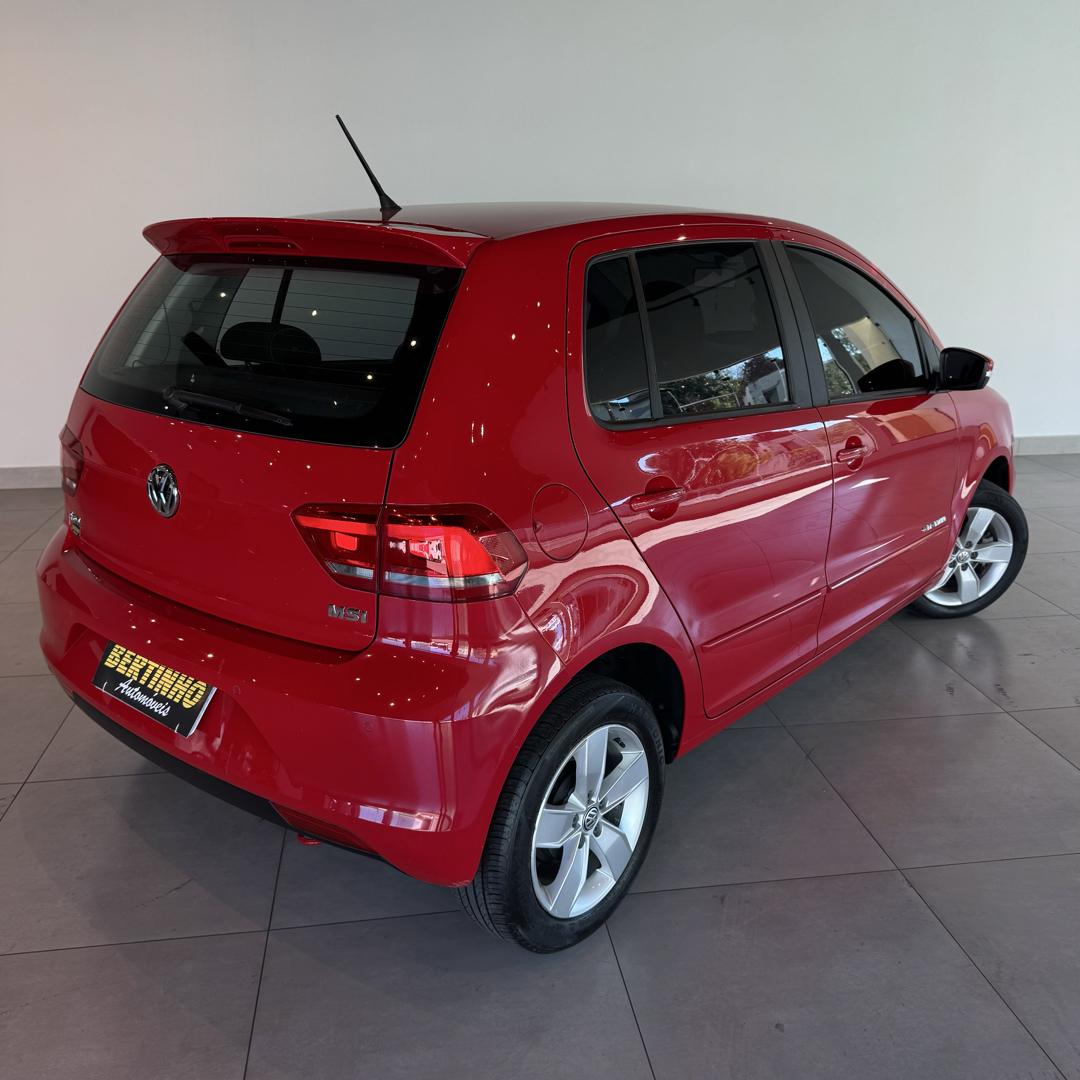 VOLKSWAGEN Fox - Foto