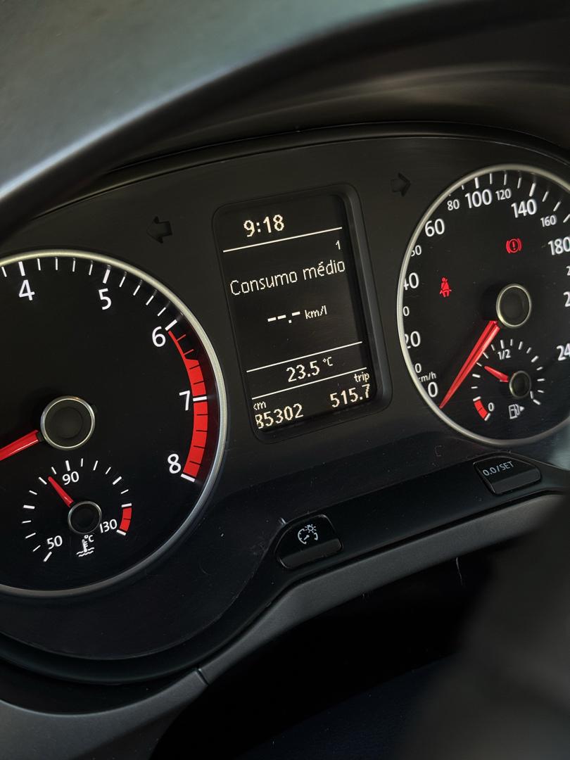 VOLKSWAGEN Fox - Foto