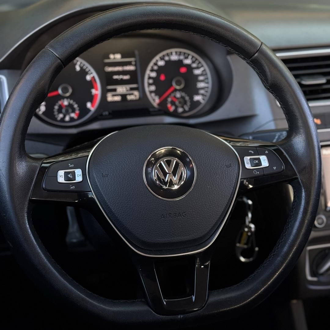 VOLKSWAGEN Fox - Foto