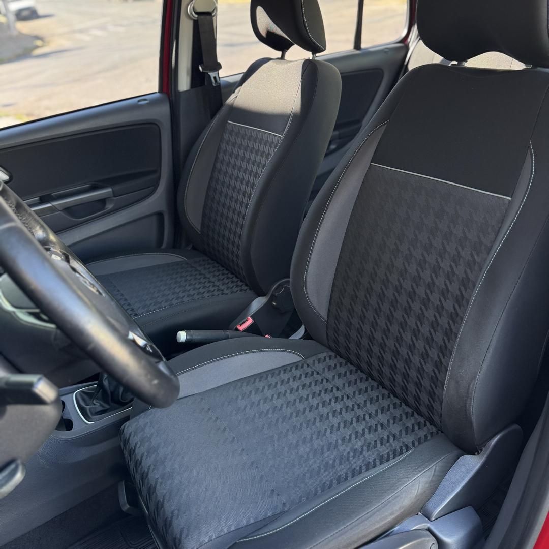 VOLKSWAGEN Fox - Foto