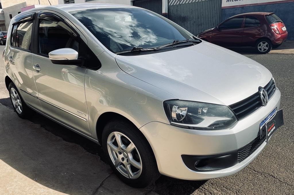 VOLKSWAGEN Fox - Foto