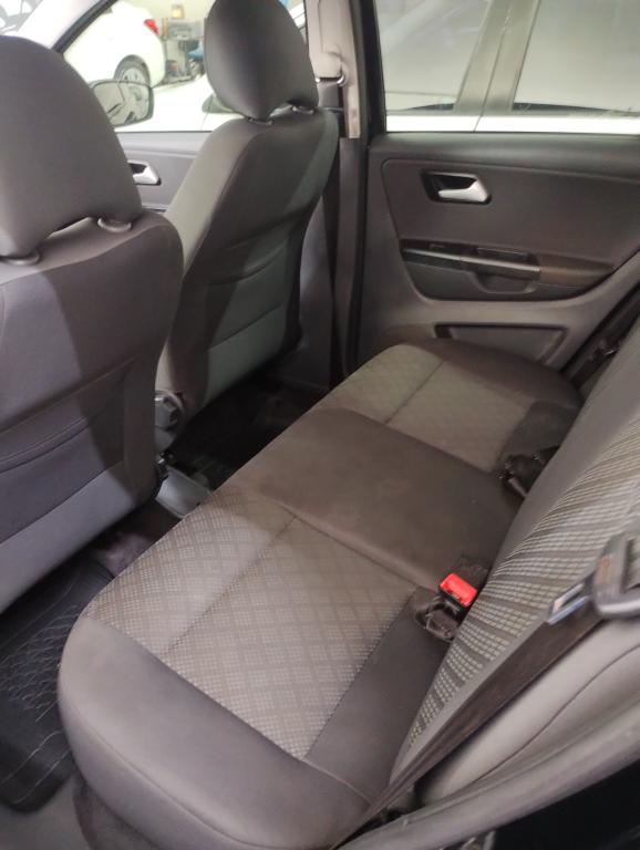 VOLKSWAGEN Fox - Foto
