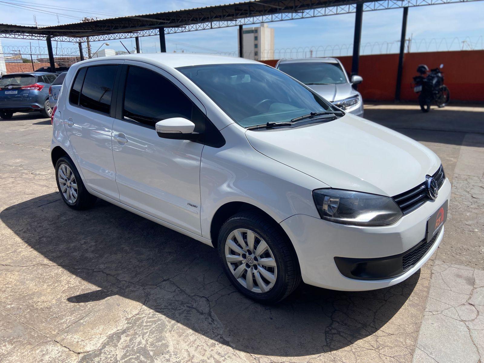 VOLKSWAGEN Fox - Foto