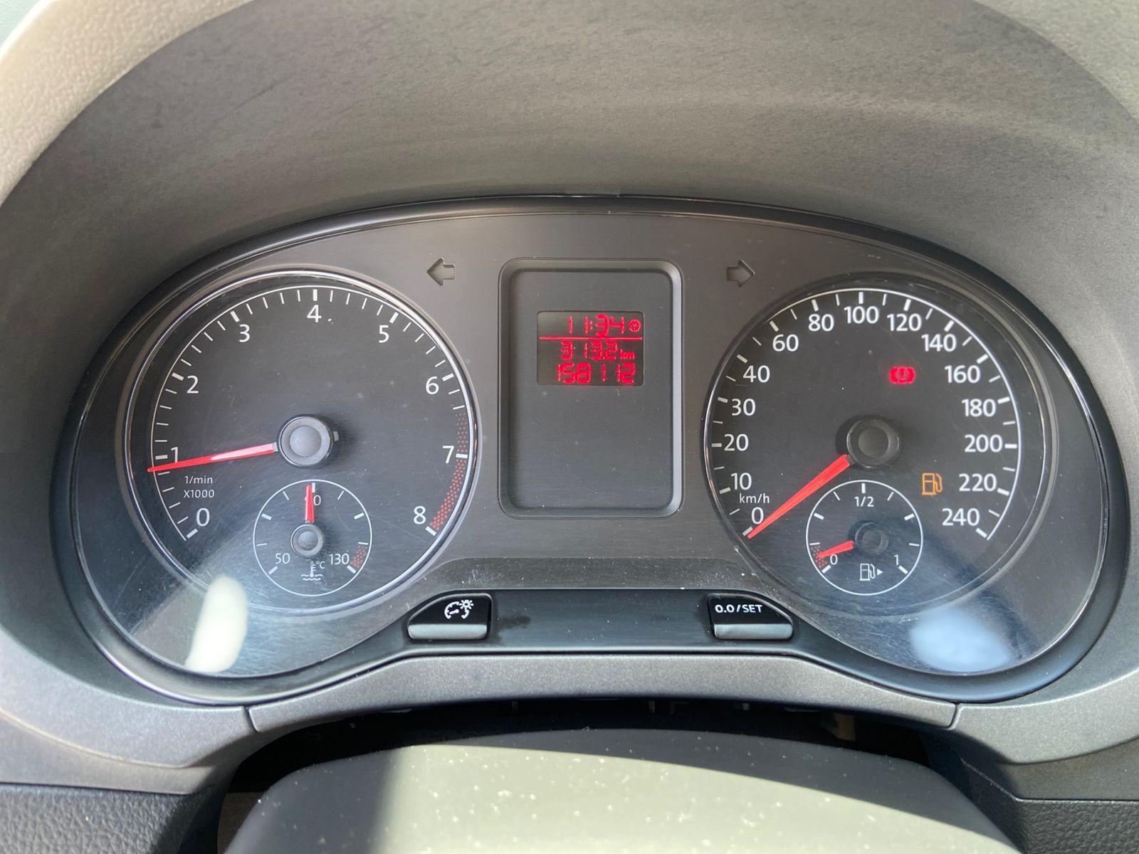 VOLKSWAGEN Fox - Foto