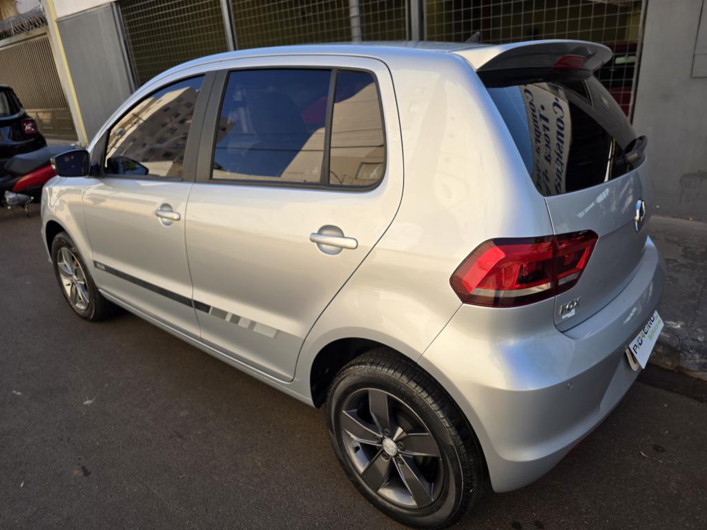 VOLKSWAGEN Fox - Foto
